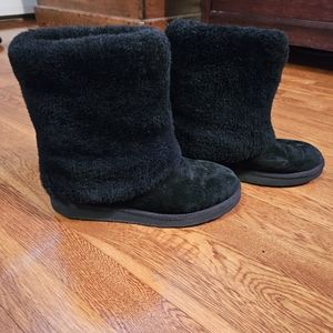 UGG boots size 9